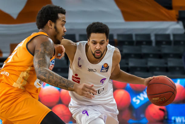 相辅相成 相辅相成